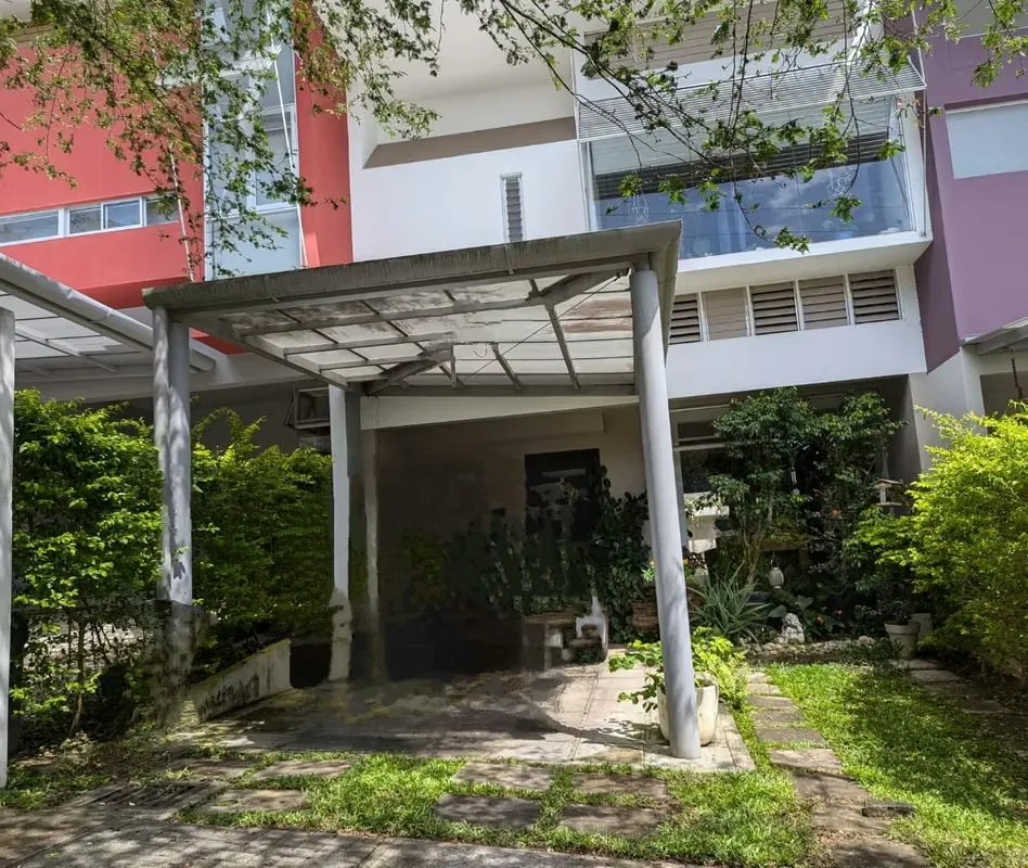 EN VENTA -  HERMOSA CASA  EN CONDOMINIO- BRASIL SANTA ANA