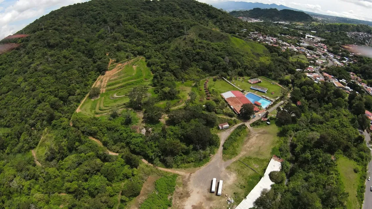 Land to Develop in Patarra, Desamparados 12235