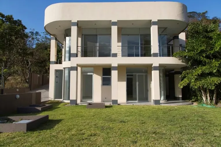 House at Auction Price with Pool and View, Pozos de Santa Ana ID12224