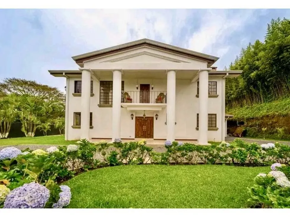 Venta de casa San Ramón, Tres Ríos- Uso mixto