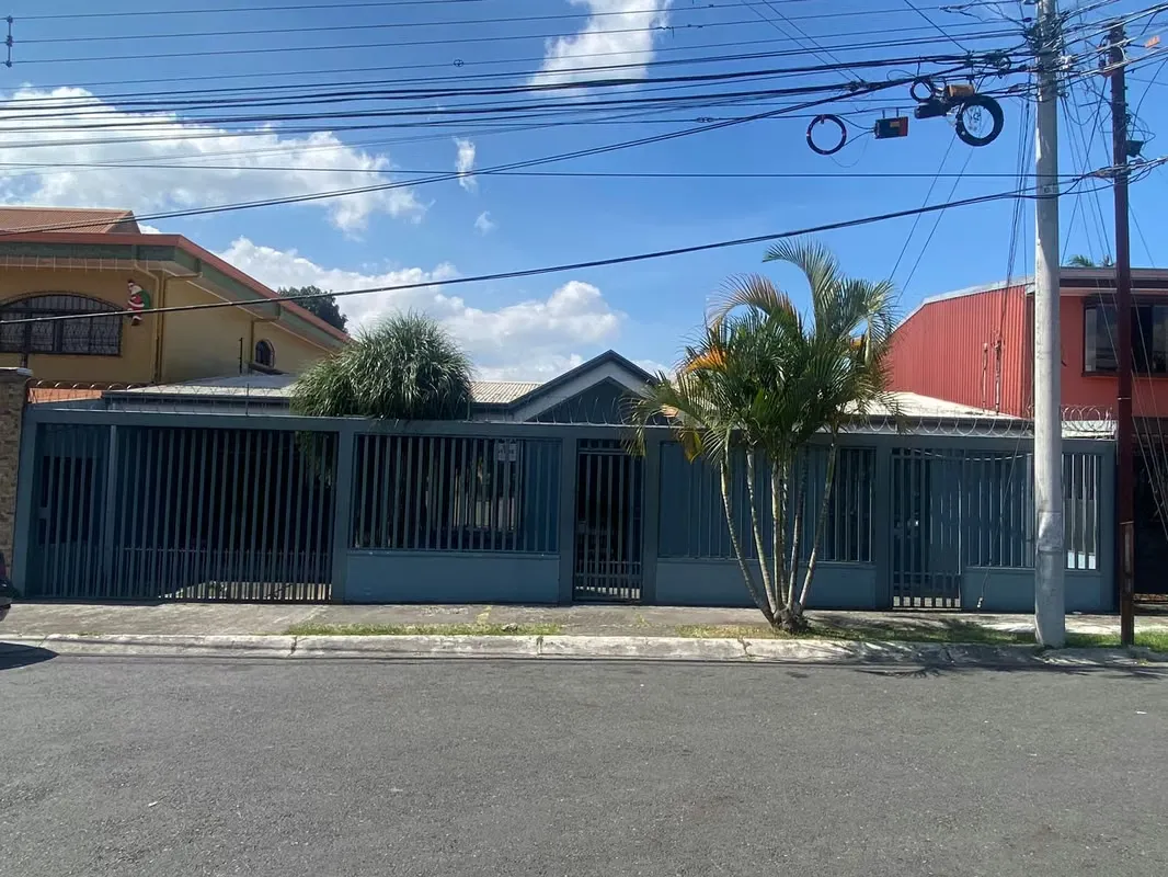 Commercial House for Sale San Antonio, Desamparados ID 20525