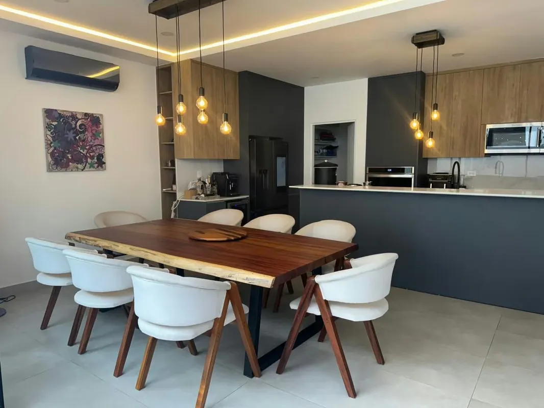 MODERN HOUSE FOR RENT IN WELLS OF SAINT ANA