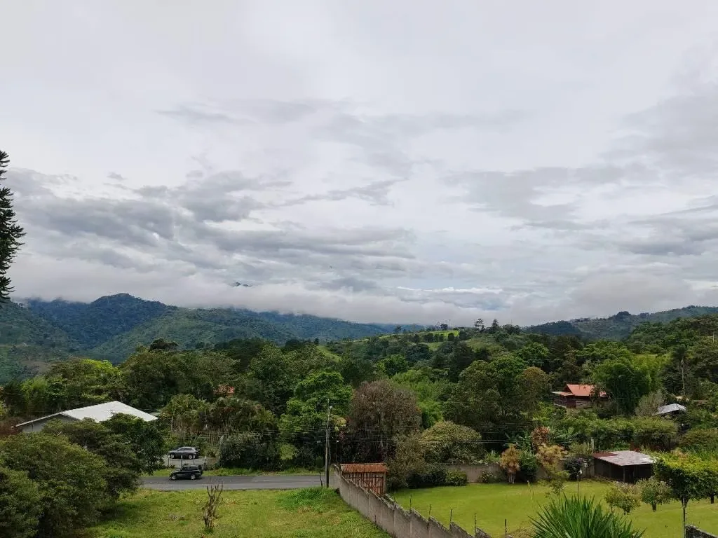Hermoso Lote en Paraíso de Cartago