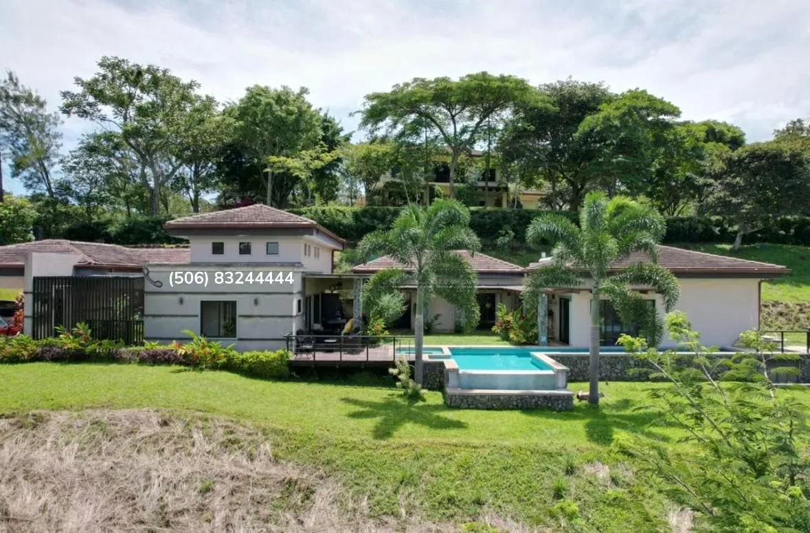 HOUSE FOR SALE IN GUACIMA