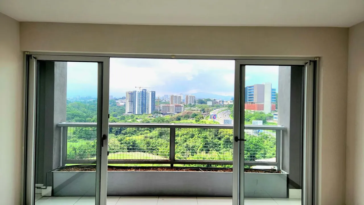 Apartment for sale in La Uruca, Torres Azenza. 1Room