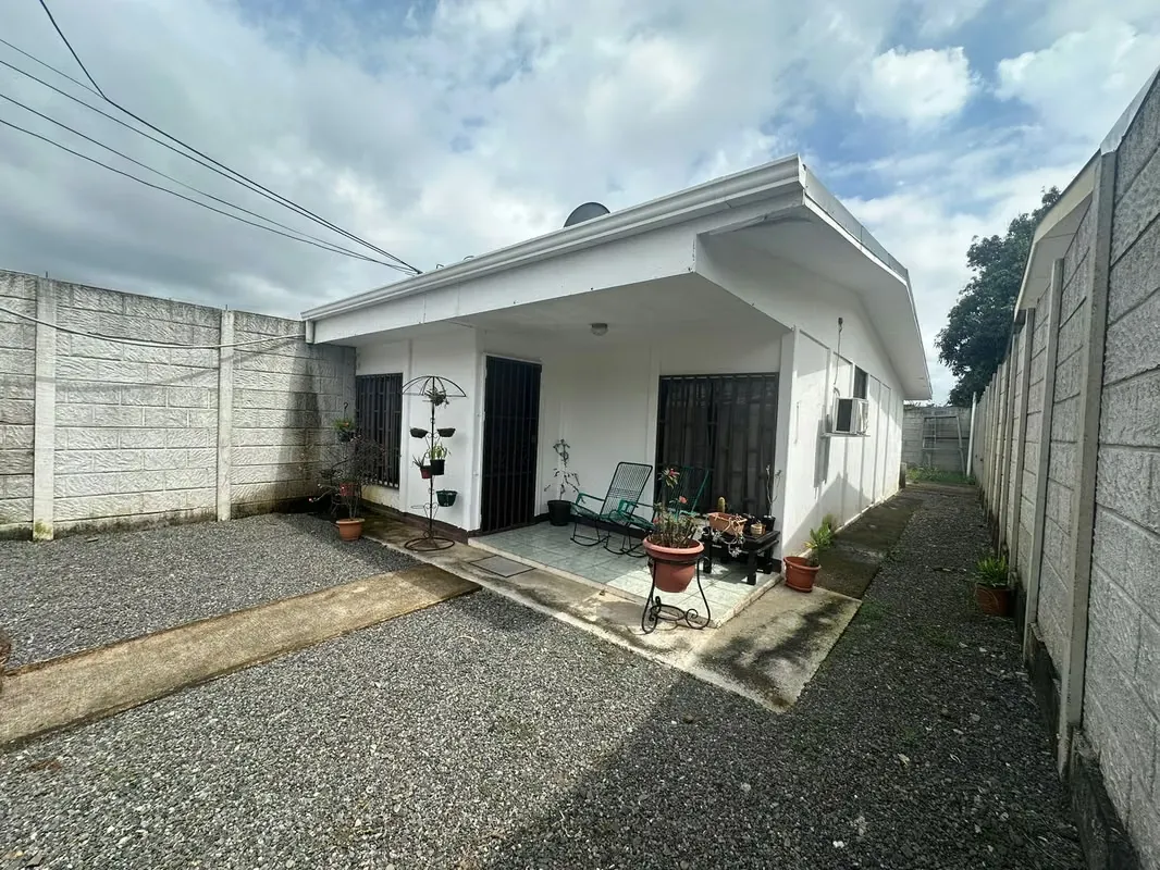 House for Sale in Orotina, Villa Los Reyes!