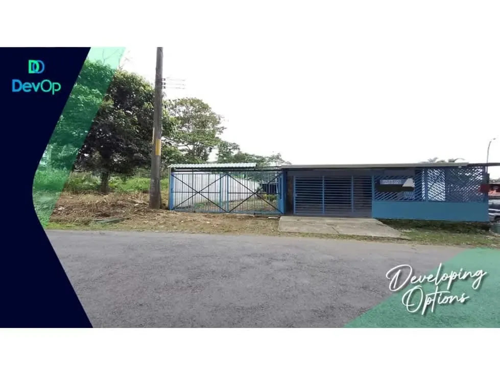Large house for sale. Siquirres, Limón.