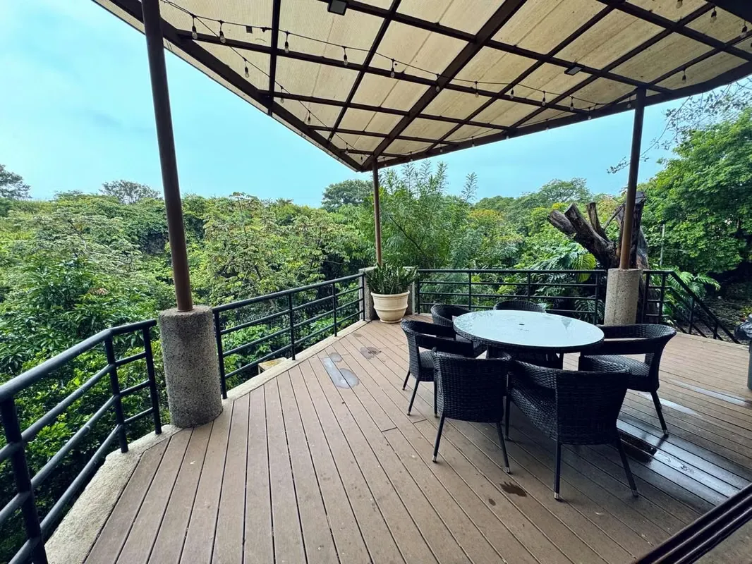 HOUSE FOR RENT IN GUACHIPELIN DE ESCAZÚ