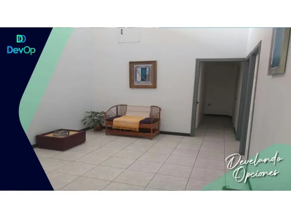 Alquiler de local grande con 7 oficinas, en Heredia centro