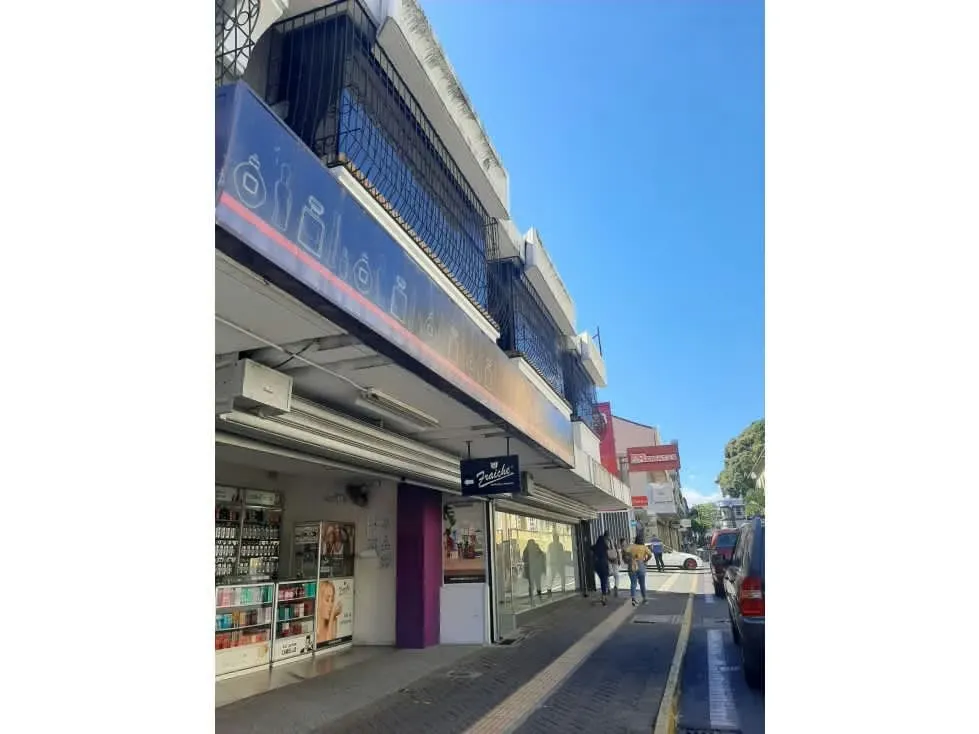 DESCRIPCION GENERAL: local comercial frente a calle principal, en centro de Alajuela, zona alto ...