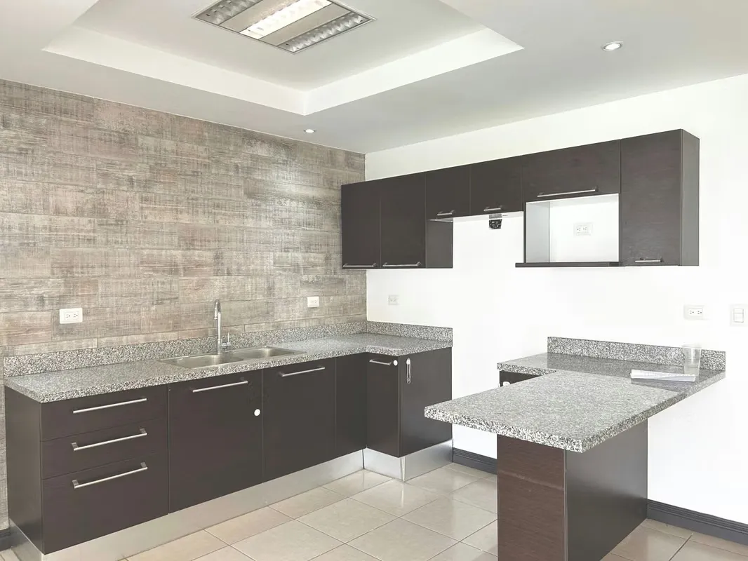 Modern house for rent!