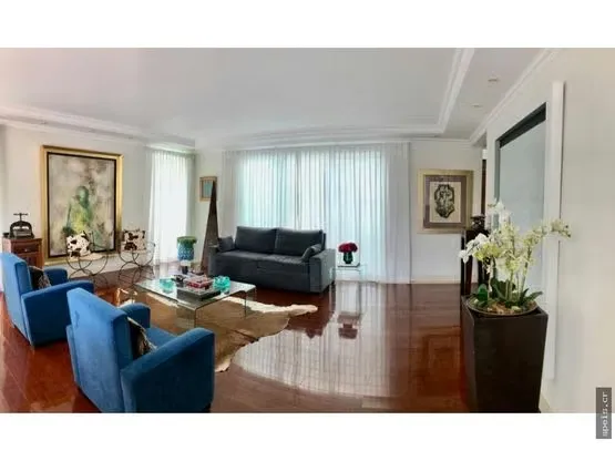 The house is 3 levels with 4 bedrooms each with own bathroom.