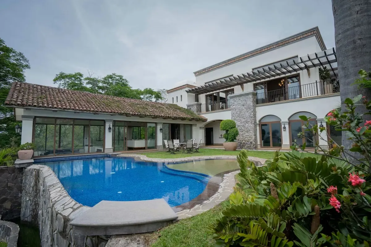 El Caminito: Hermosa Villa en Brasil de Mora