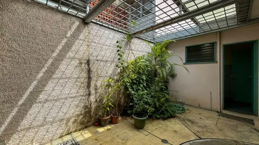 Code: 113686 This property located in Barrio Francisco Peralta, San José, is an exceptional opportunity for those looking for a large property, ideal for offices in a strategic area. ... — photo 5