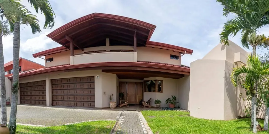 Casa en venta en San Ramón centro