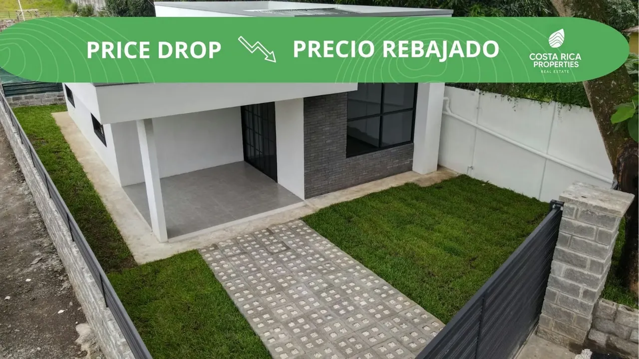 Casa en venta en Atenas, nueva y segura