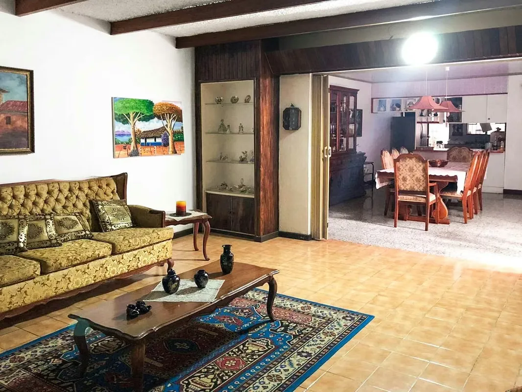 Se vende Propiedad c/Uso de Suelo Mixto, Guadalupe (FE).