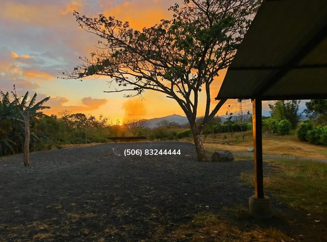 HOUSE FOR SALE IN LA GARITA