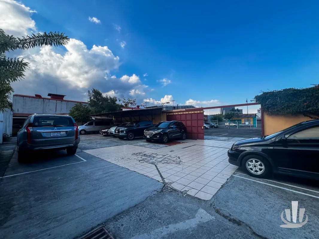 Parqueo for sale Barrio Luján San José — photo 3