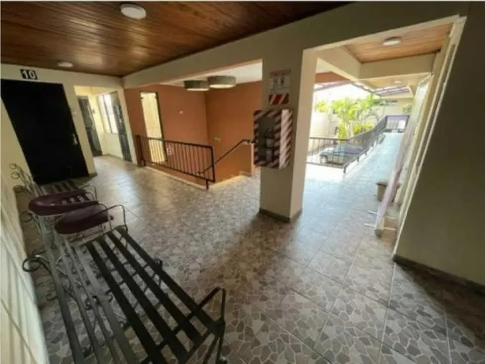 Oficina en alquiler en Barrio Escalante – Excelente ubicación y gran oportunidad — photo 2