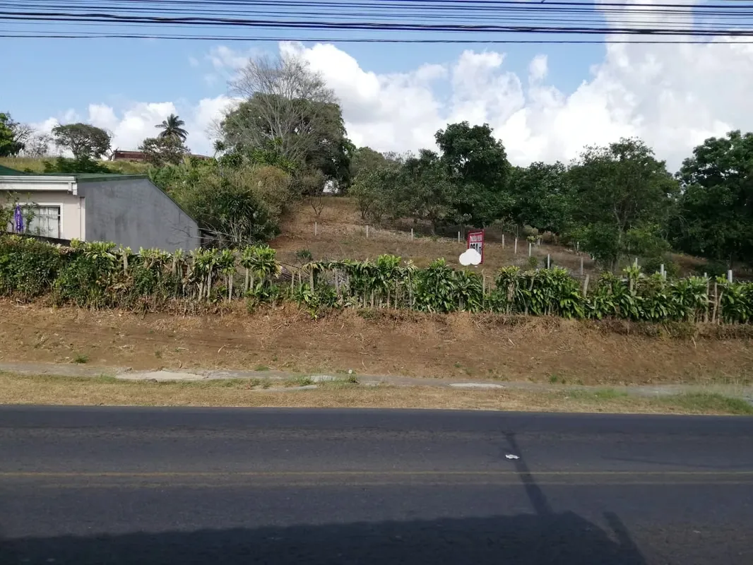 VENTA DE LOTE DE USO MIXTO EN GRECIA CENTRO, ALAJUELA#5414