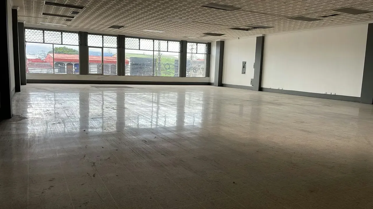 Pavas Commercial Premises for rent, Main Street.