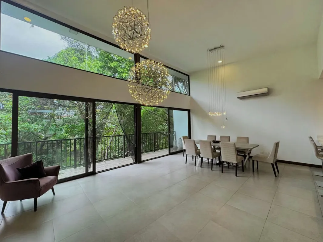 MODERN HOUSE IN CONDO THE LAURELS - YOUR IDEAL SHELTER