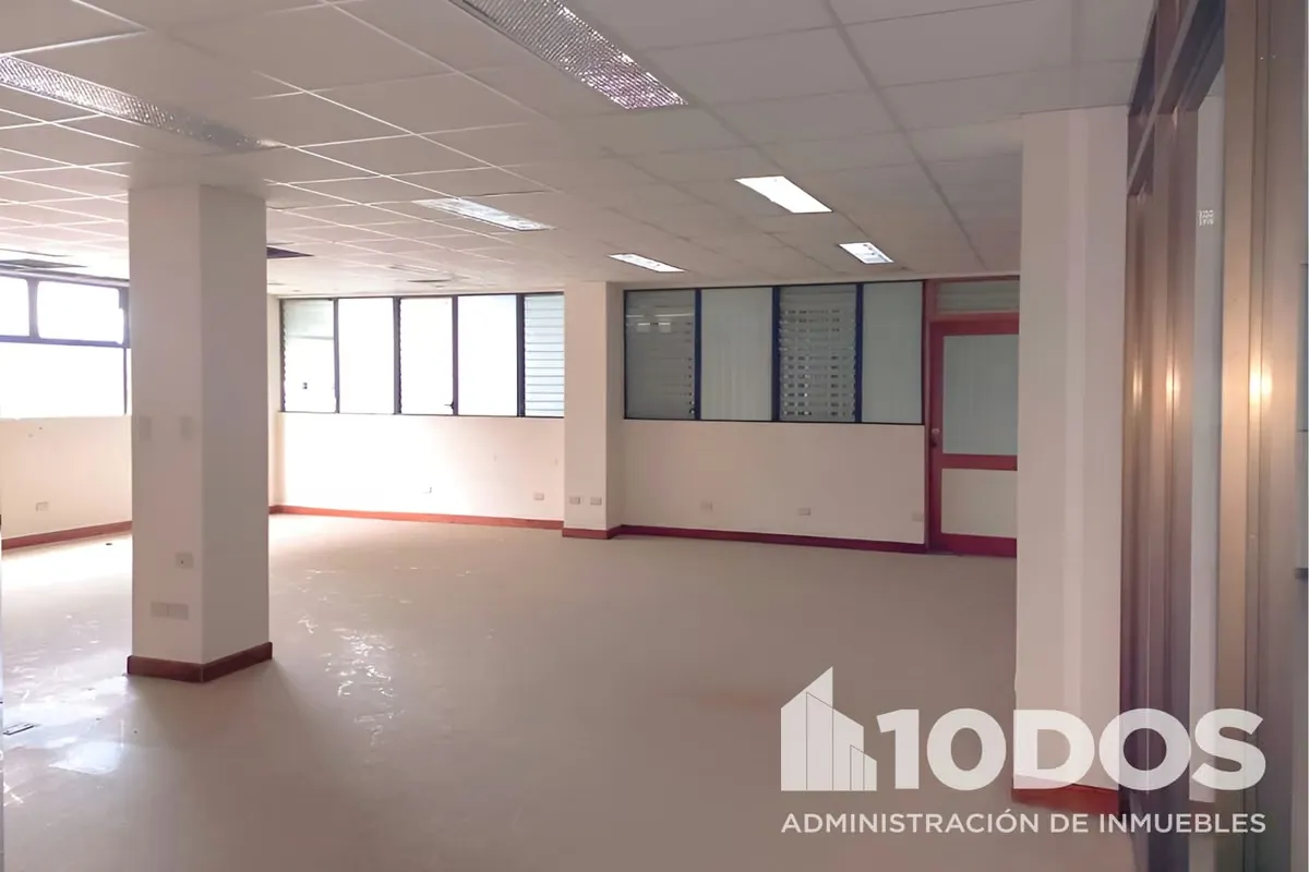 Office building in Sabana Norte, perfect for national or foreign company. — photo 3