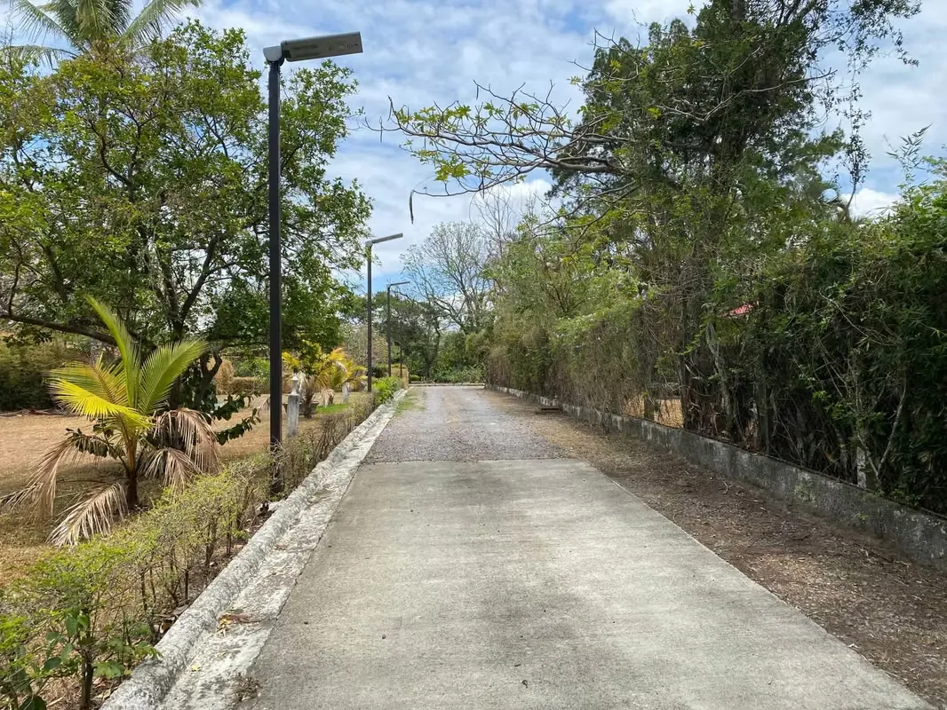 Large Property Sale in Piedades, Santa Ana. 4585