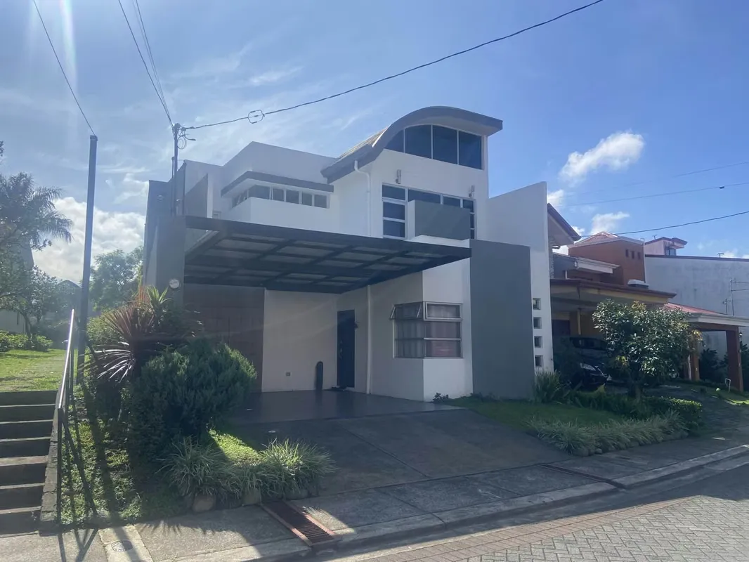 House for sale with a bedroom on the first floor in a Condominium, Curridabat, San José, #4378