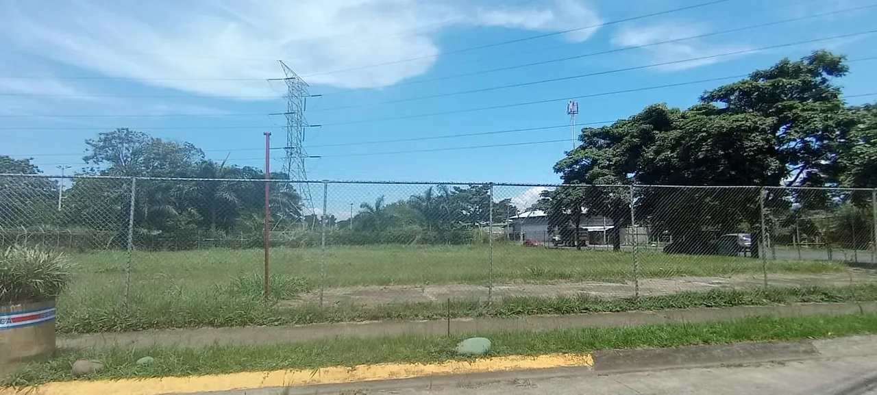 Commercial Lot for Sale - La Uruca