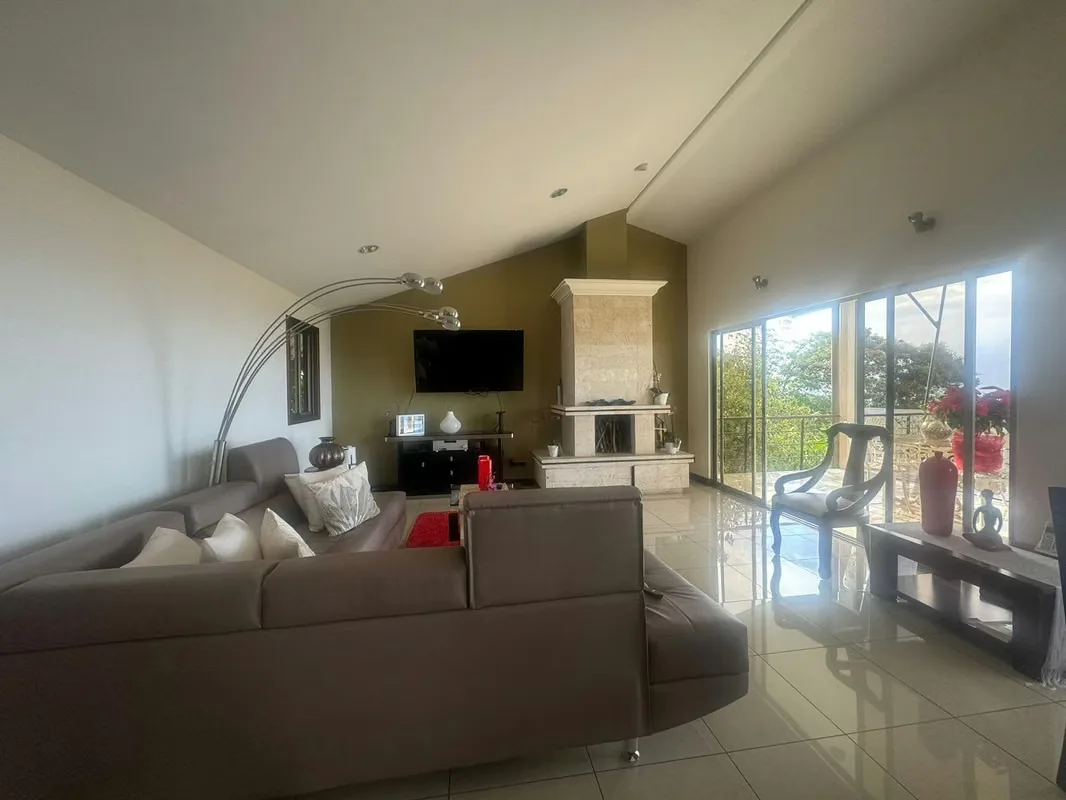 Venta de hermosa casa en Guadalupe, Alajuela Costa Rica — photo 4