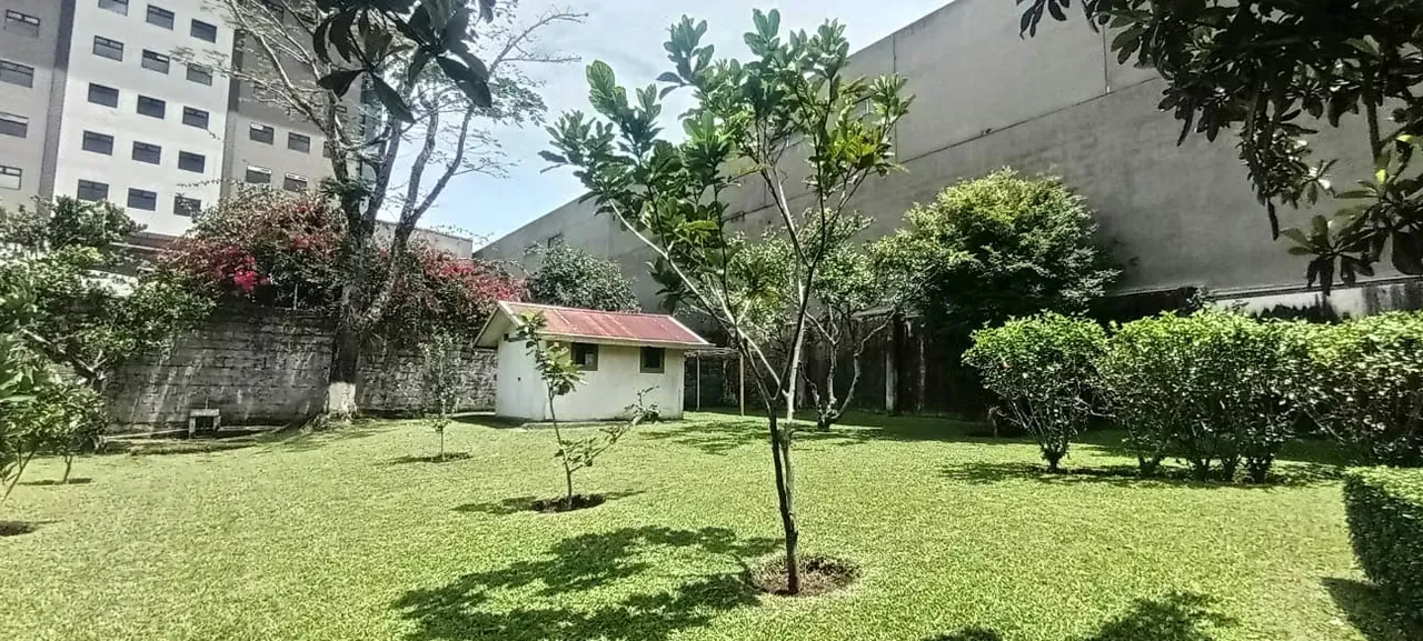 Commercial House for Sale with 1,616m2 Lot in Pinares ID 5534