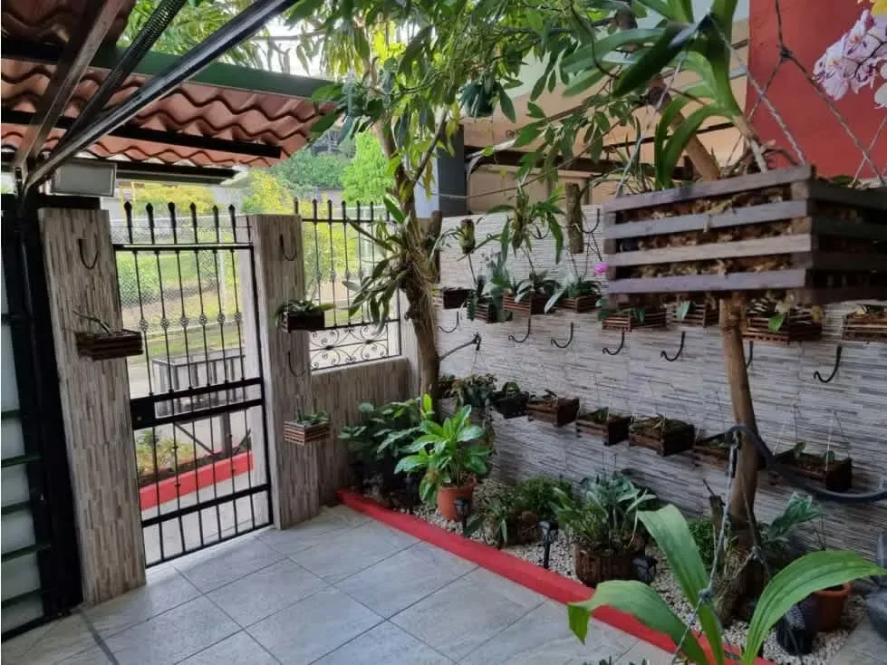 VENTA DE CASA, ULLOA, HEREDIA, RESIDENCIAL CASA BLANCA 5704966 (HC)