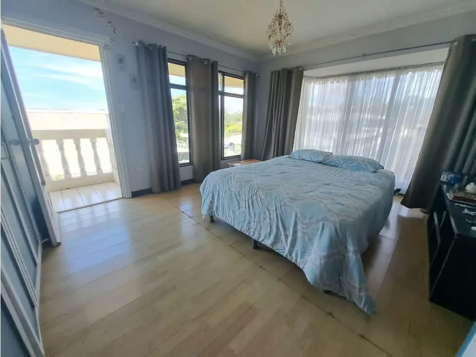 Hermosa casa en venta en San Pablo de Barva, Heredia — photo 2
