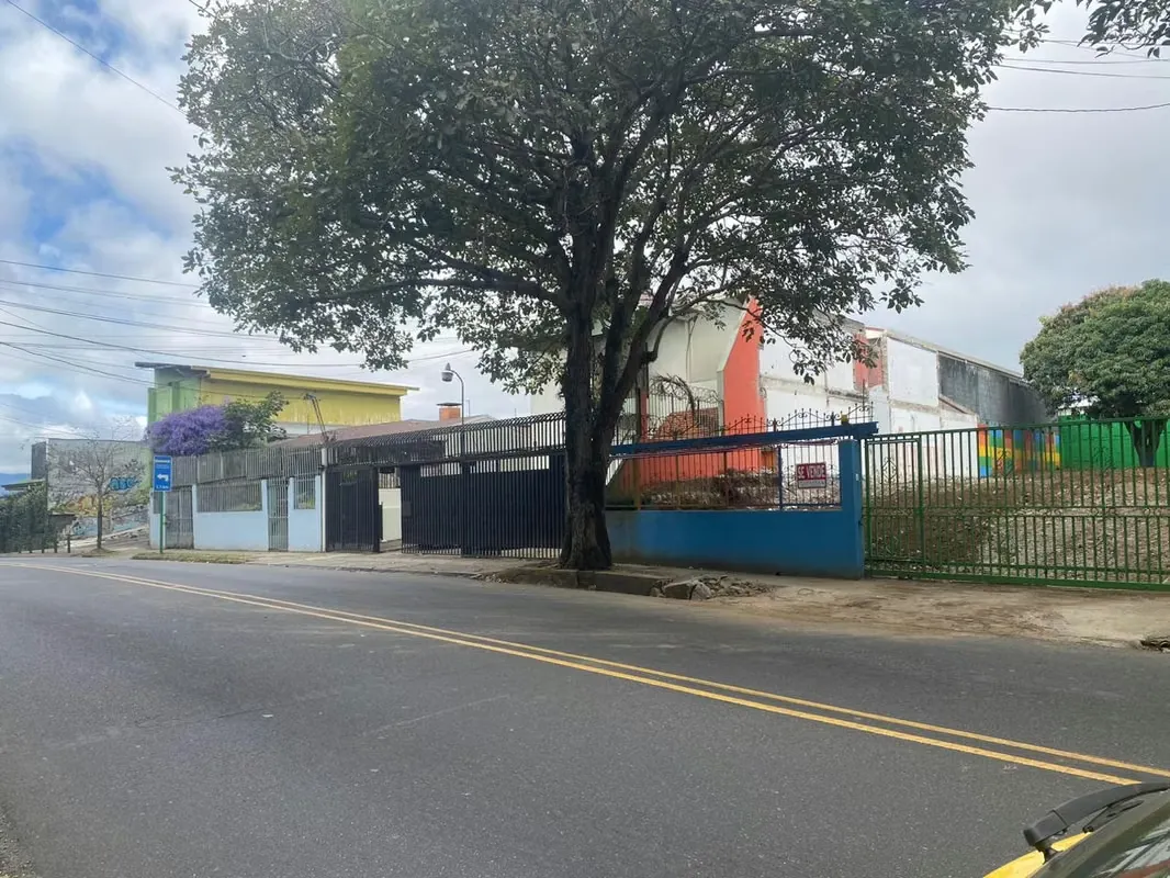 Venta de Lote Comercial en Curridabat id #36524