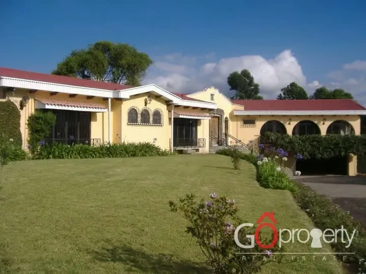 ATTENTION INVESTORS, TWO HOUSES WITH A VIEW OF THE MONTERAN GOLF COURSE...