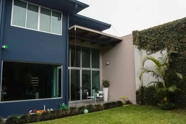 For Sale: House, Santo Domingo Heredia 5625