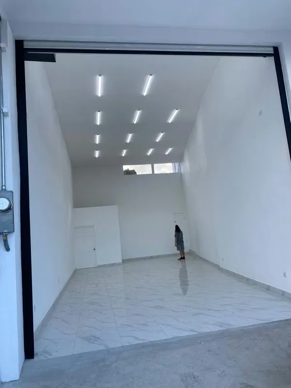 Sale of Commercial Space Facing Main Street - San Pedro — photo 5