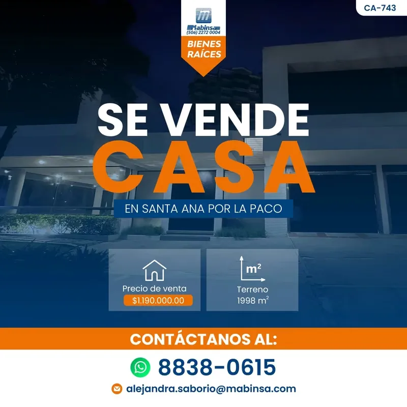 Descubrí esta espectacular casa de dos pisos con vista panorámica, ubicada en un residencial exclusivo y tranquilo en Santa Ana.