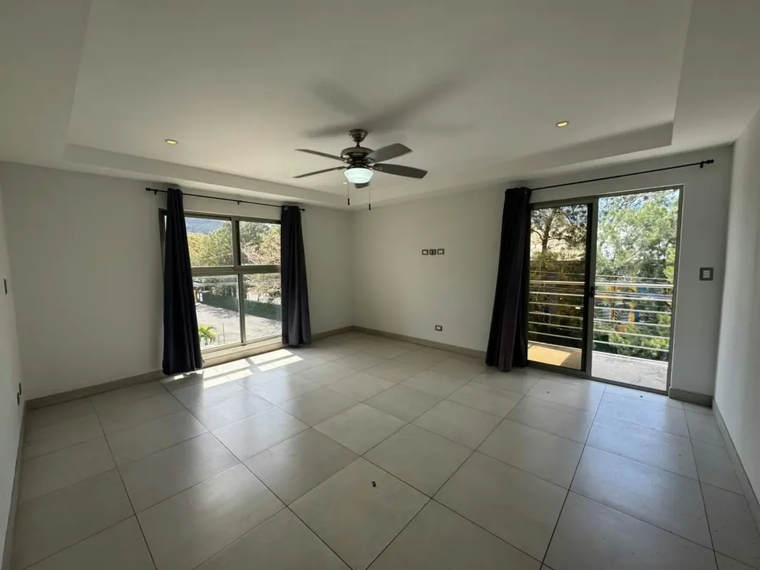 SPACIOUS APARTMENT FOR RENT IN LINDORA