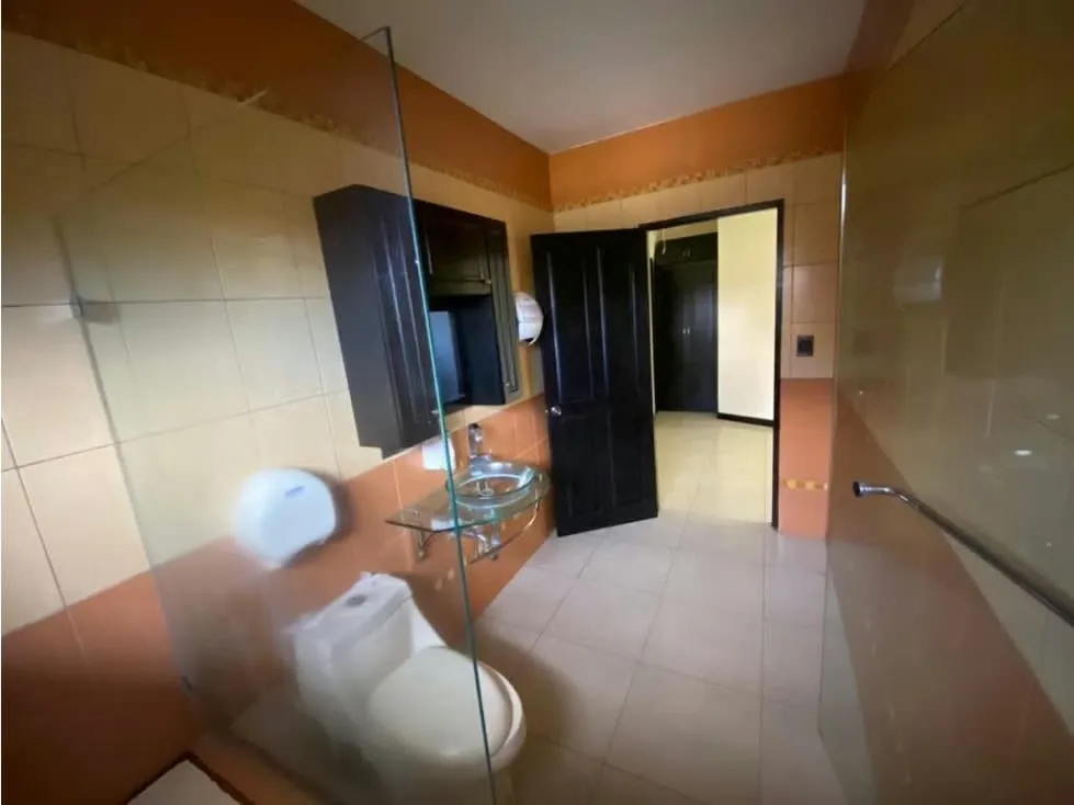 Venta de Hermosa Casa con Piscina, San Vicente de Santo Domingo de Heredia — photo 5
