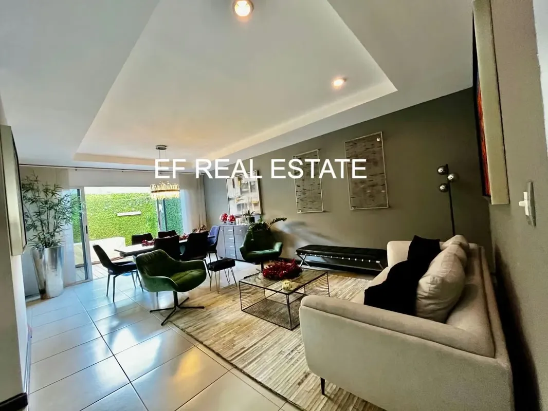 SANTA ANA ¡¡¡ CASA MODERNA 3HAB/ 3,5 BAÑOS UBICACION INMEJORABLE