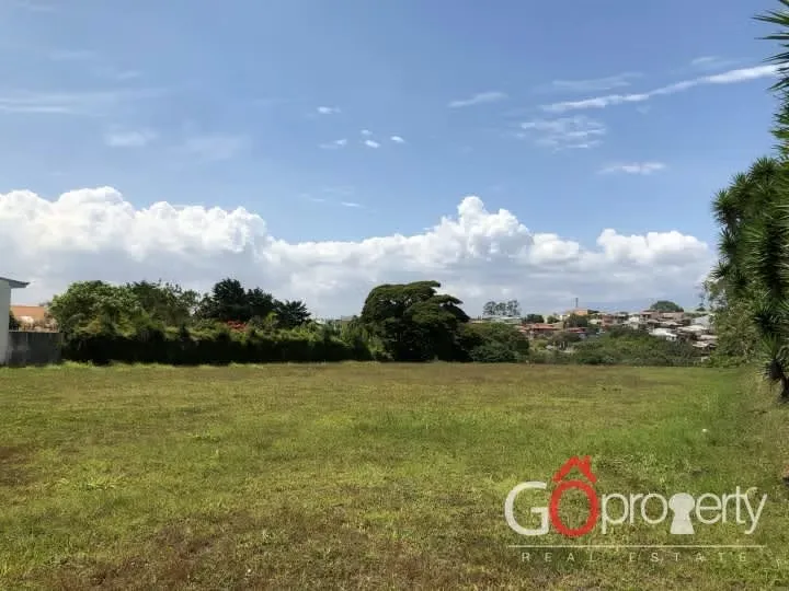 Terreno en Venta para Desarrollo de Uso Mixto – Granadilla, Curridabat