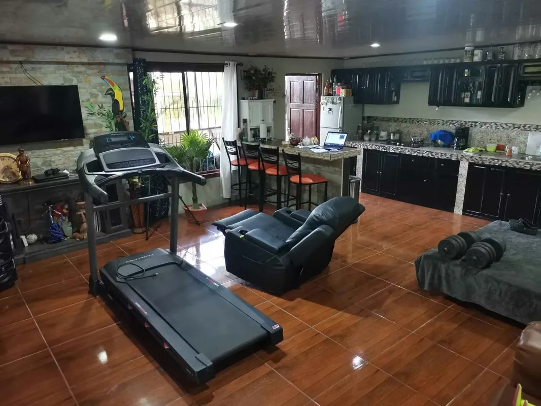 House for Sale in La Fortuna Ideal for Hostel or Airbnb Tourism Development, photo 3
