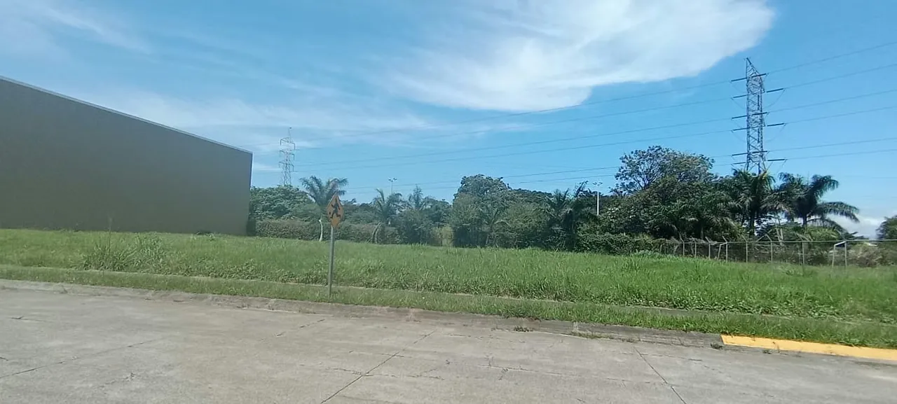 Sale of Residential Lot of 466.47m2 in Residential- La Uruca 5279 — photo 5