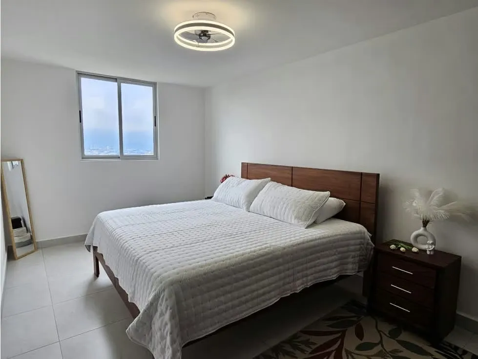 Alquiler de apartamento amoblado en condominio en San Pablo de Heredia — photo 3