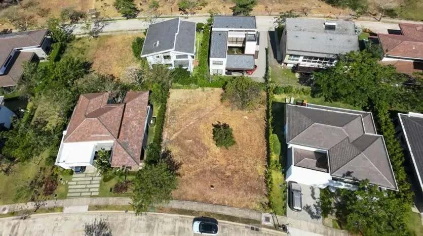 Código: 124066 Ubicado en un prestigioso condominio en San Rafael de Alajuela, este lote de 761 m² le ofrece la oportunidad de construir la casa de sus sueños en un entorno seguro y ... — photo 5