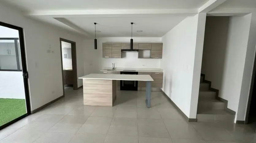 House for Sale in Gated Community in Escazú
