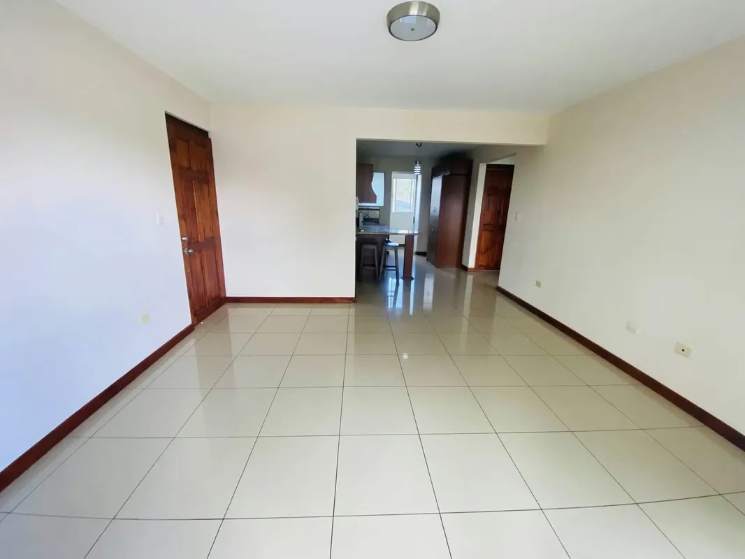 OFERTA CURRIDABAT LOMAS DE AYARCO VENTA